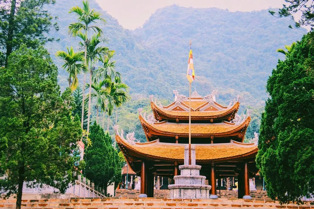 TOUR CHÙA HƯƠNG - ĐỘNG HƯƠNG TÍCH 01 NGÀY