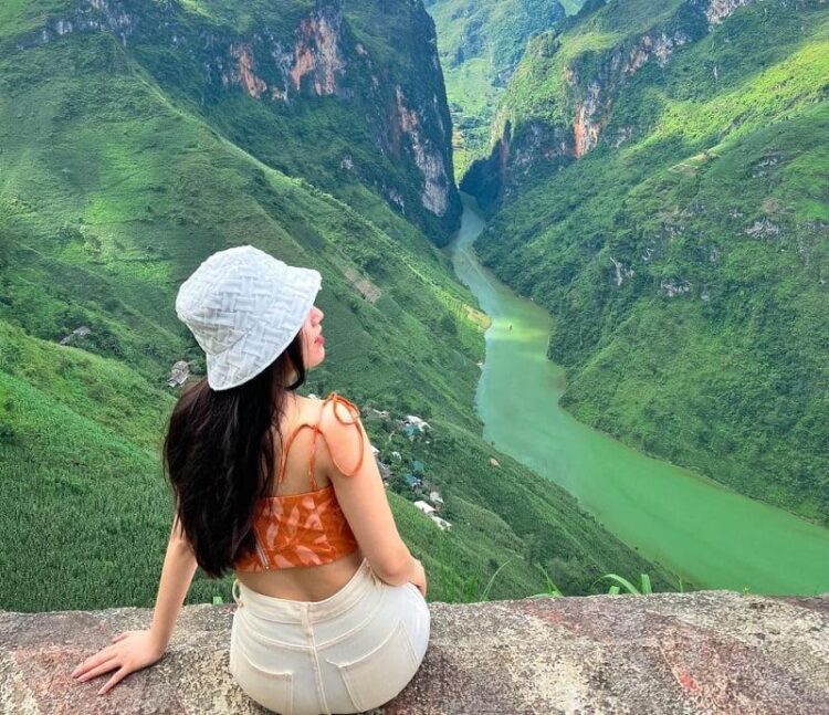 TOUR HÀ GIANG - CỘT CỜ LŨNG CÚ - SÔNG NHO QUẾ | 3N2Đ